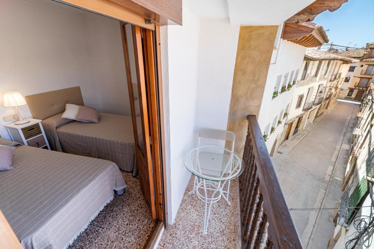 Ferienwohnung La Casa Del Escudo Rubielos De Mora Exterior foto