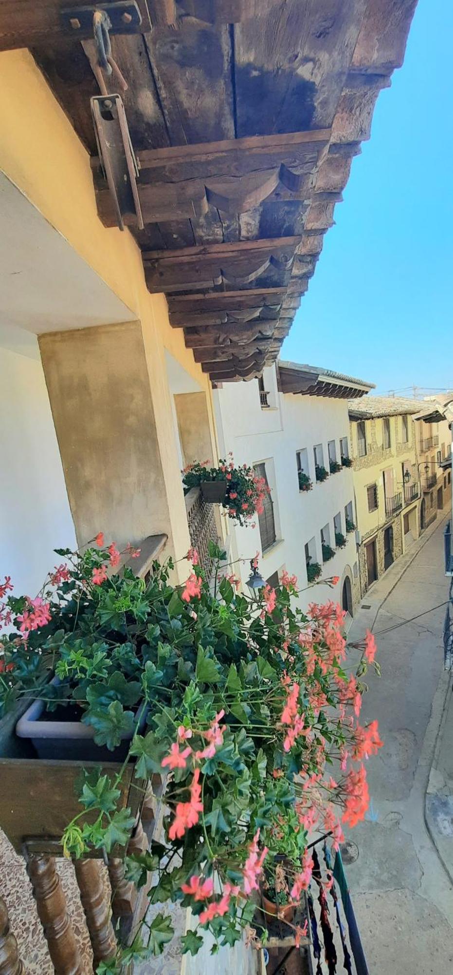 Ferienwohnung La Casa Del Escudo Rubielos De Mora Exterior foto